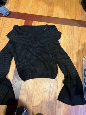 Womens Black Off-Shoulder Ribbed Sweater